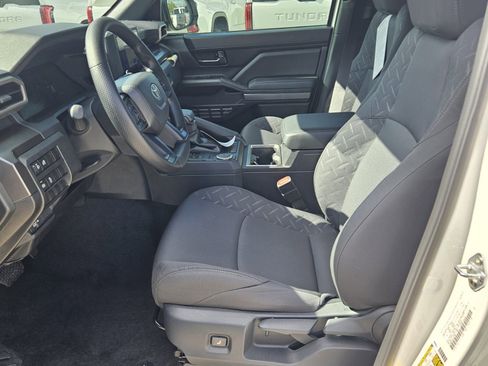 New 2025 Toyota Tacoma SR5 image 4