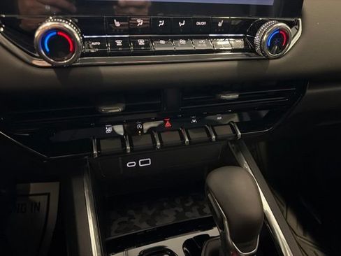New 2026 GMC Canyon Elevation w/ Convenience Package AWD/4WD image 38