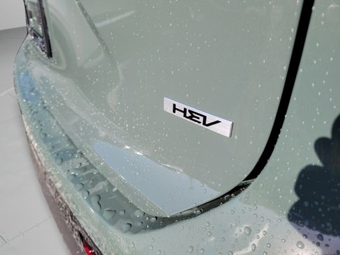 New 2026 Kia Niro SX Touring FWD image 28