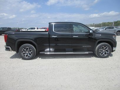New 2026 GMC Sierra 1500 SLT w/ SLT Premium Plus Package