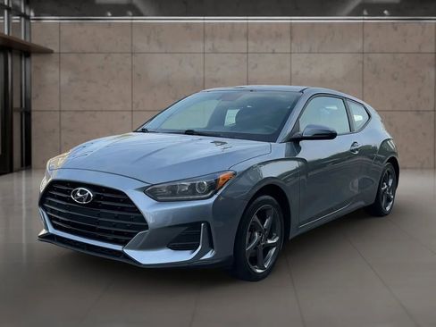 Used 2019 Hyundai Veloster 2.0 image 3