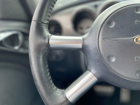 Used 2004 Chrysler PT Cruiser GT image 30