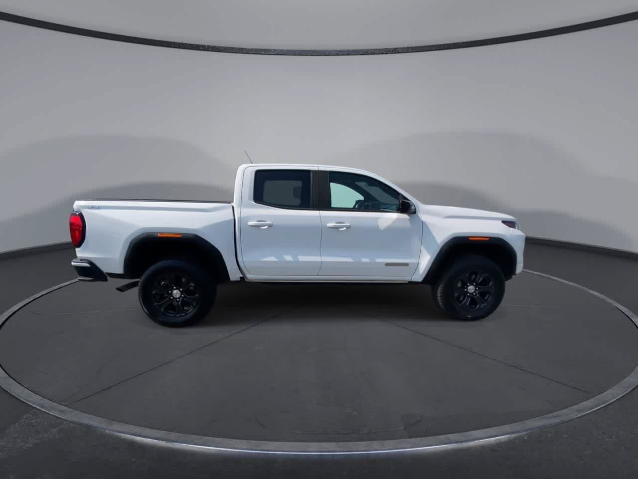 Used 2023 GMC Canyon Elevation w/ Trailering Package AWD/4WD image 9