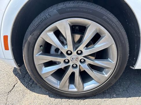 Used 2023 Buick Envision Avenir AWD/4WD image 18