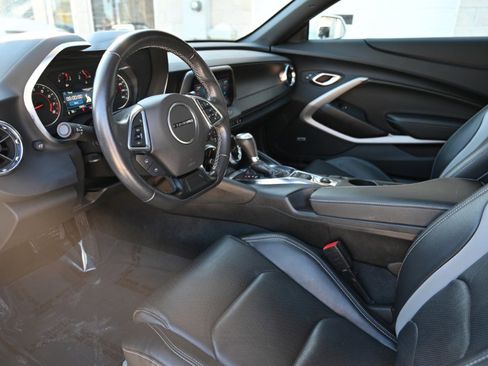 Used 2022 Chevrolet Camaro LT w/ Technology Package image 2