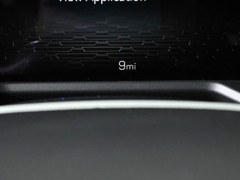 New 2025 GMC Acadia Elevation image 8