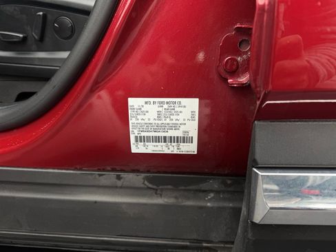 Used 2021 Ford Explorer XLT w/ Equipment Group 202A image 34