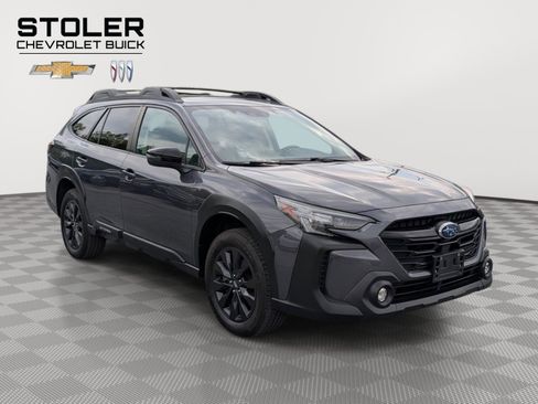 Used 2023 Subaru Outback Onyx Edition AWD/4WD image 7