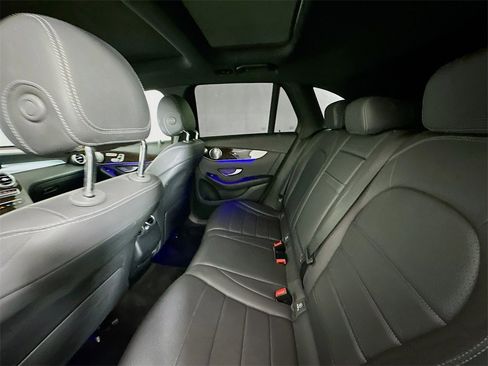 Used 2020 Mercedes-Benz GLC 300 image 26