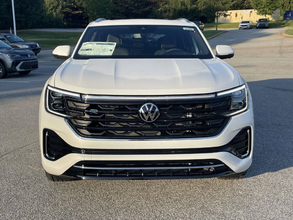New 2026 Volkswagen Atlas Cross Sport SEL Premium R-Line AWD/4WD image 2