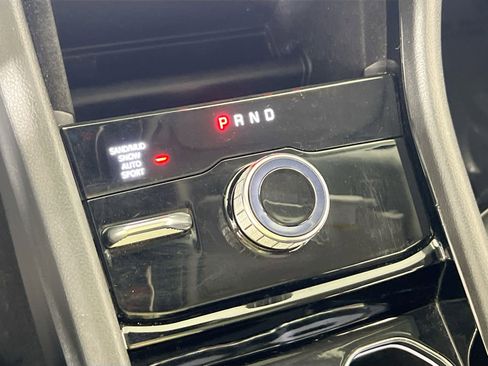 Used 2022 Jeep Grand Cherokee Limited image 17