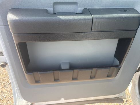 Used 2015 Ford F550 4x4 Crew Cab Super Duty image 22