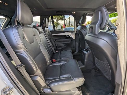 Used 2022 Volvo XC90 T8 R-Design w/ Advanced Package image 29