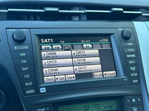 Used 2010 Toyota Prius Five FWD image 16