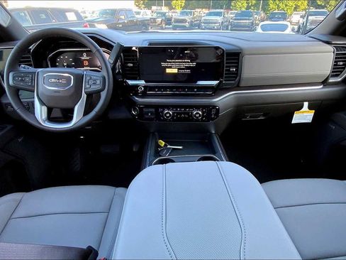 New 2025 GMC Sierra 2500 SLT w/ SLT Premium Package image 5