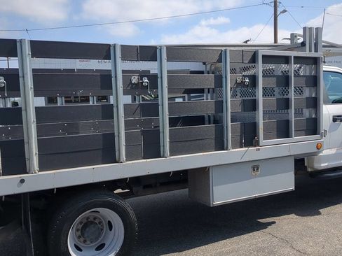 Used 2020 Ford F550 2WD Regular Cab Super Duty image 26