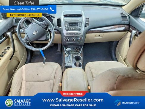 Used 2015 Kia Sorento LX FWD image 11