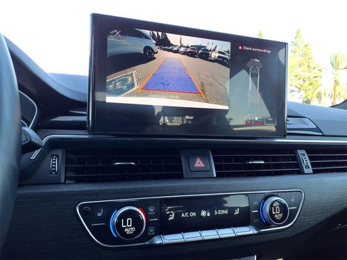 Used 2021 Audi A4 2.0T Premium w/ Convenience Package image 18