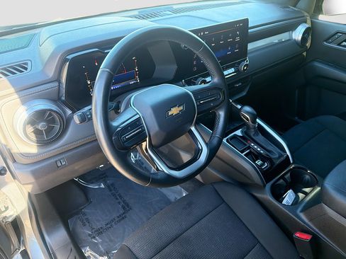 Used 2023 Chevrolet Colorado LT w/ LT Convenience Package image 24