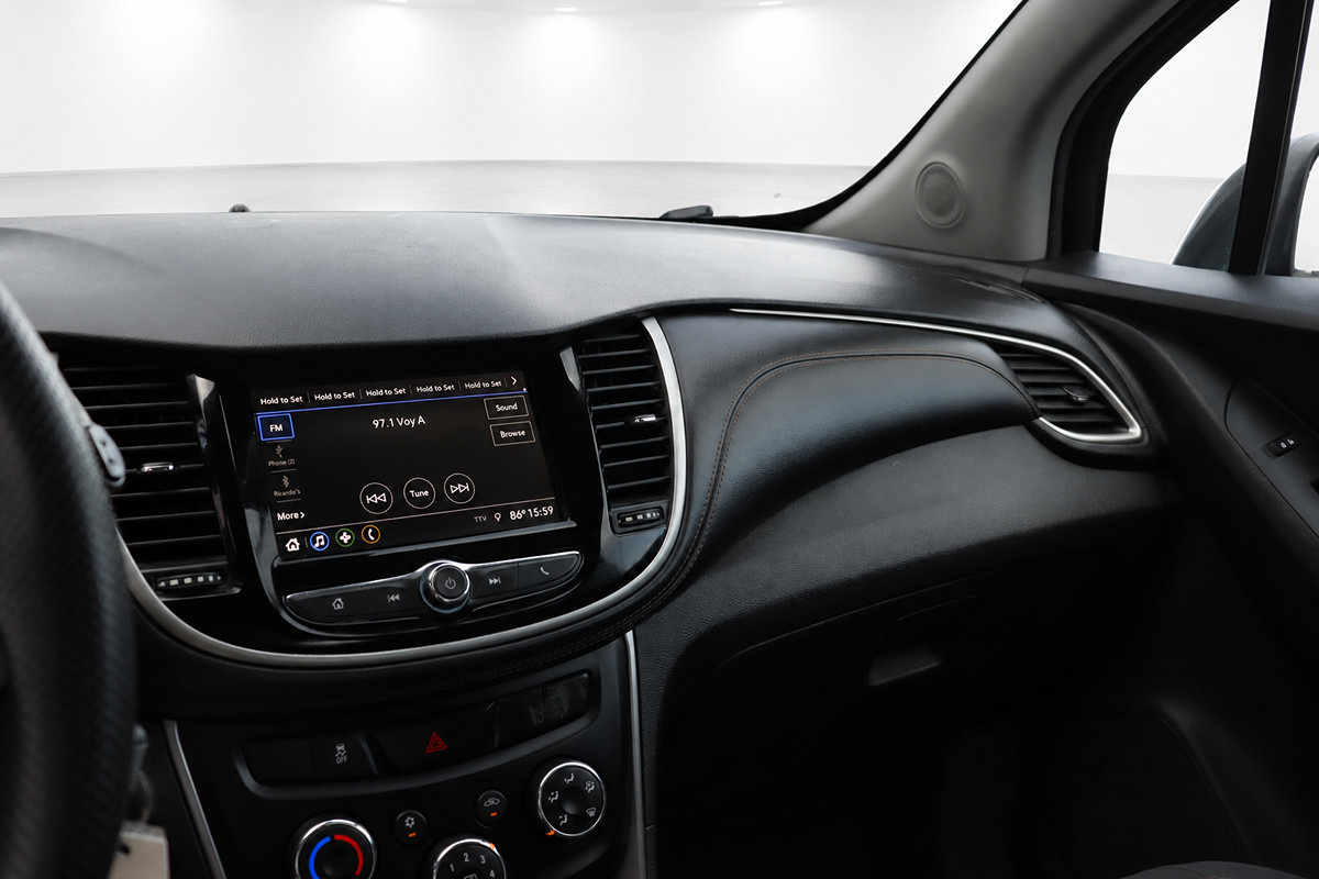 Used 2019 Chevrolet Trax LS FWD image 30