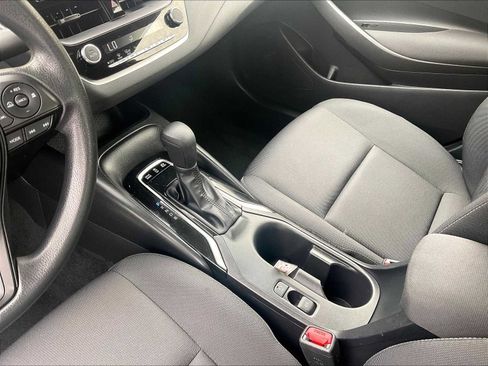 Used 2023 Toyota Corolla LE image 20