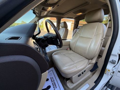 Used 2014 GMC Sierra 3500 Denali AWD/4WD image 14