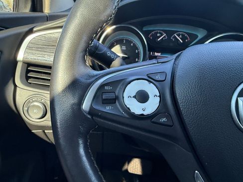 Used 2017 Buick Envision Essence image 27