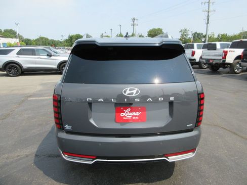 Used 2026 Hyundai Palisade Calligraphy AWD/4WD image 7