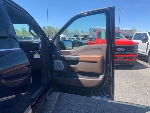 New 2026 Ford F150 King Ranch w/ Equipment Group 601A High image 15