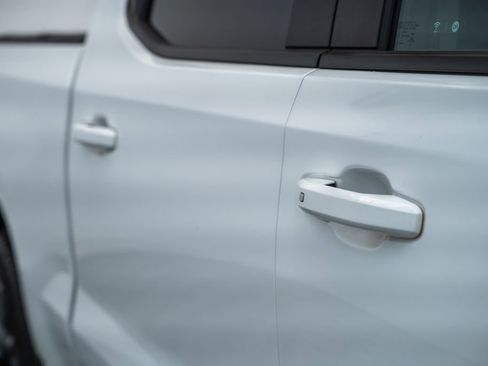 Used 2020 Chevrolet Silverado 1500 RST w/ All-Star Edition AWD/4WD image 19