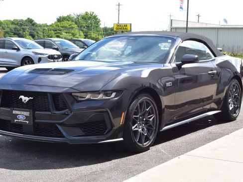 Used 2024 Ford Mustang GT Premium w/ GT Performance Package RWD image 15