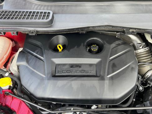 Used 2019 Ford Escape Titanium image 45