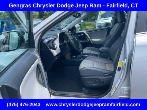 Used 2015 Toyota RAV4 Limited AWD/4WD image 45