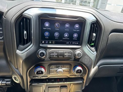 Used 2022 Chevrolet Silverado 1500 LT Trail Boss w/ Bed Protection Package AWD/4WD image 19