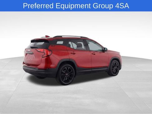 Used 2023 GMC Terrain SLT FWD image 4