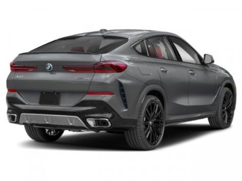 New 2026 BMW X6 M60i image 2