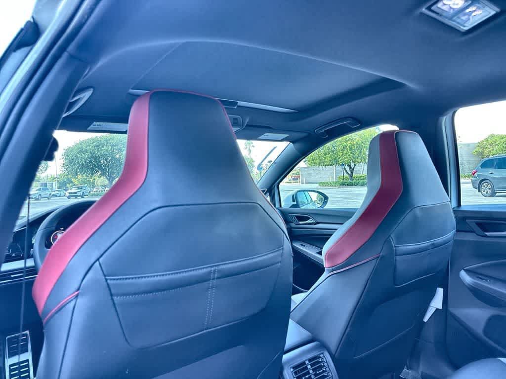New 2026 Volkswagen GTI SE FWD image 23