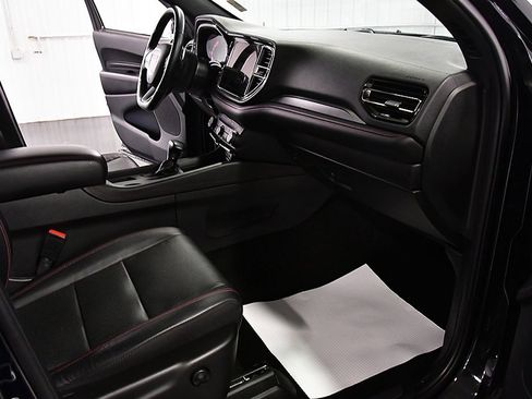 Used 2022 Dodge Durango R/T w/ Blacktop Package image 26