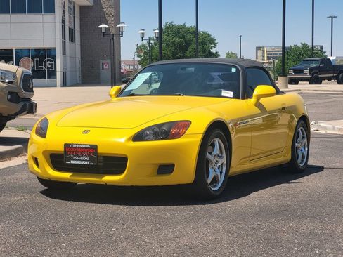 Used 2001 Honda S2000 image 8