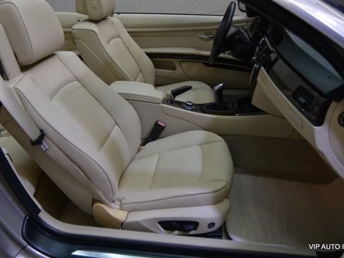 Used 2011 BMW 328i Convertible RWD image 23