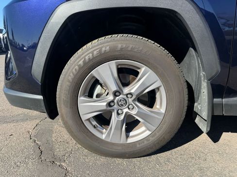 Used 2025 Toyota RAV4 XLE w/ Convenience Package image 7