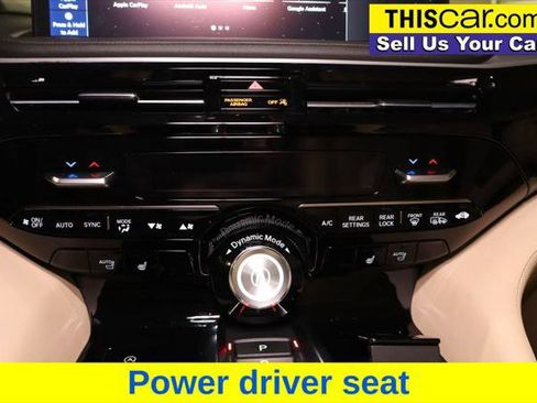 Used 2025 Acura MDX w/ Technology Package image 15