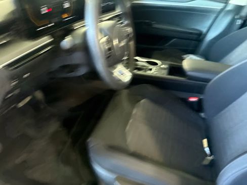 Used 2026 Kia K5 LXS FWD image 19