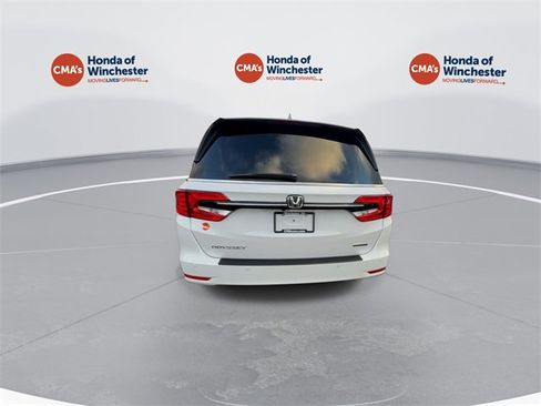 Certified 2023 Honda Odyssey Touring image 9