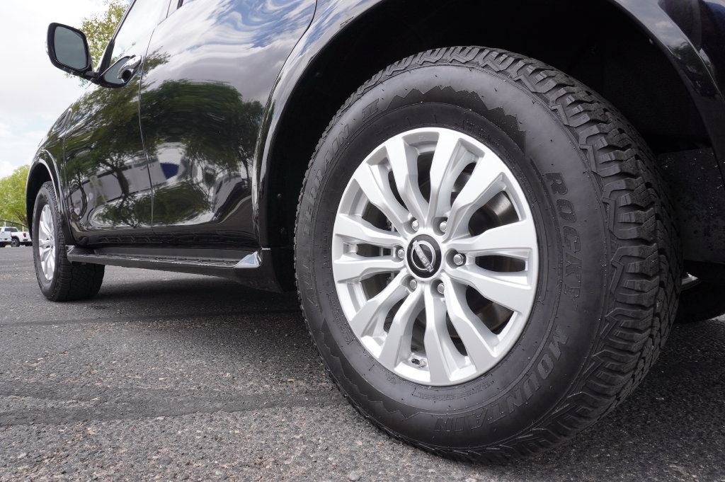 Used 2024 Nissan Armada SV RWD image 7