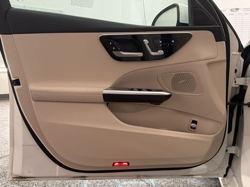 Used 2026 Mercedes-Benz C 300 Sedan image 13