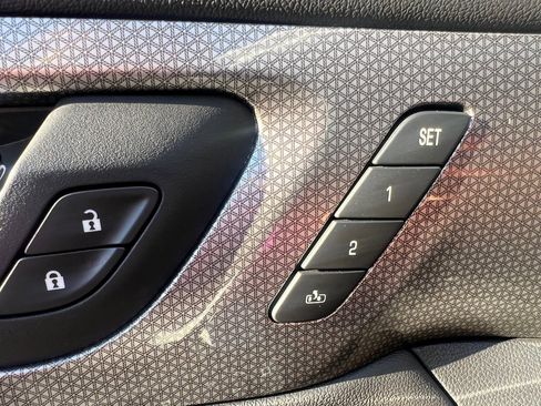 Used 2022 Chevrolet Traverse Premier w/ Redline Edition image 12