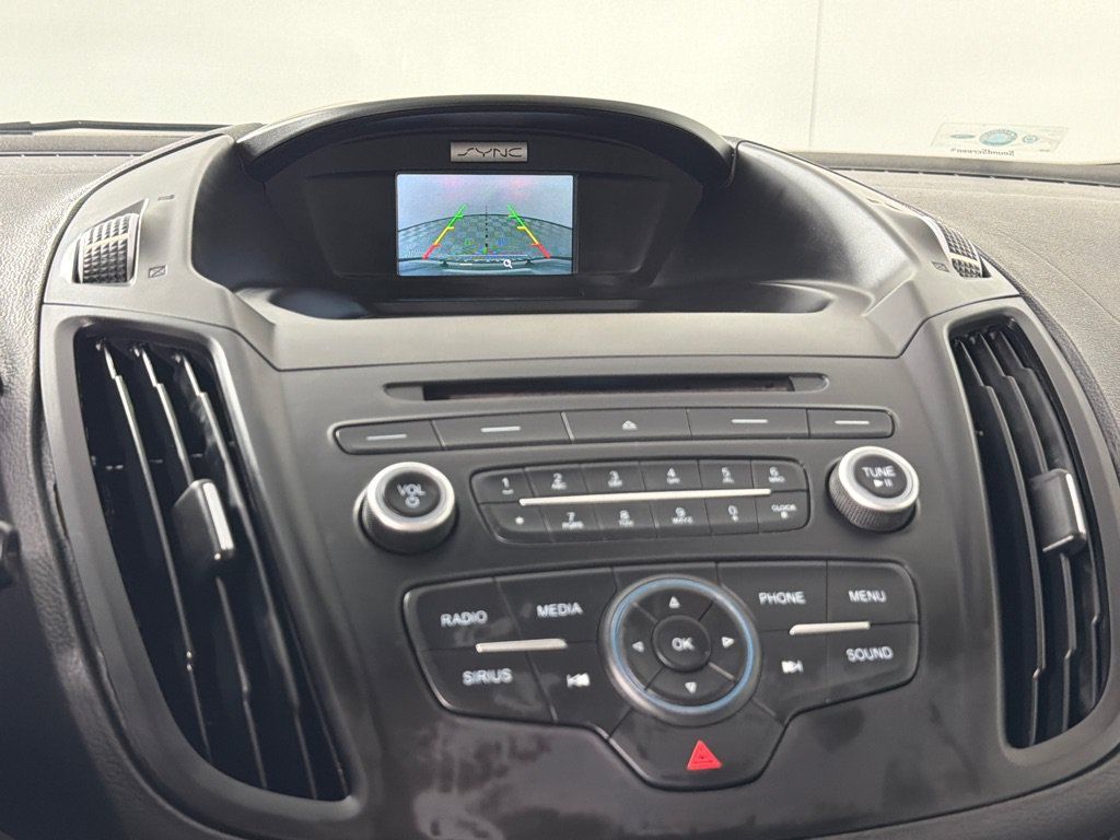 Used 2017 Ford Escape SE FWD image 17