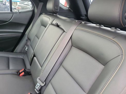 Used 2020 Chevrolet Equinox Premier image 37