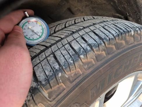 Used 2024 Ford Explorer Limited image 6